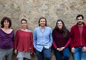 T’expliquem què fem i com treballem a Perviure