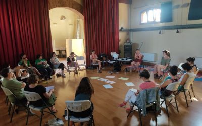 Reflexions, experiències i nous reptes durant la Jornada sobre cohabitatge ecofeminista a Santa Maria de Palautordera